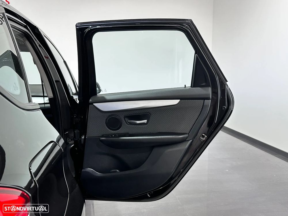 BMW 225xe Active Tourer Advantage - 43