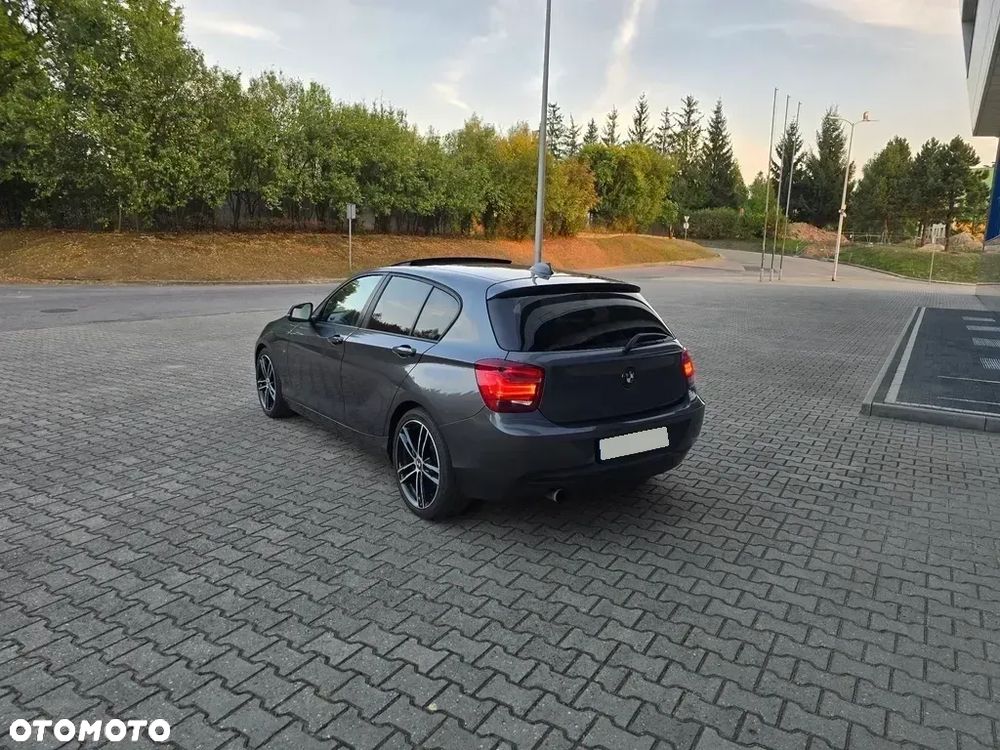 BMW Seria 1 118i Sport Line - 3
