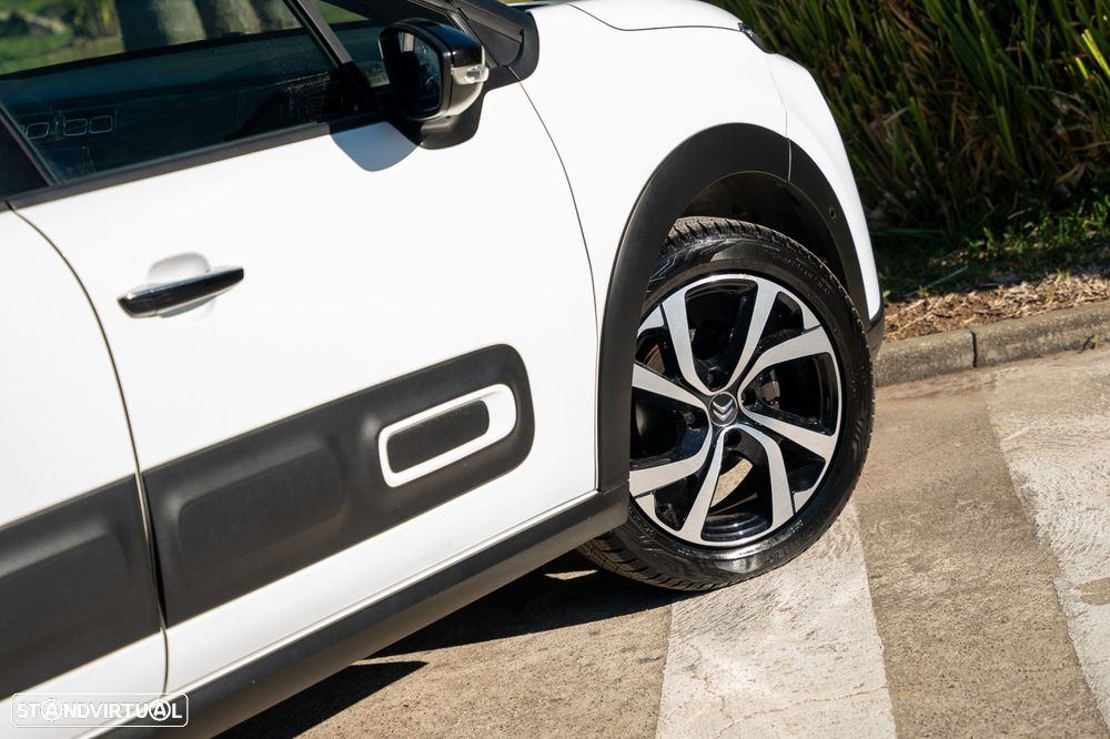 Citroën C3 1.2 PureTech Shine - 6