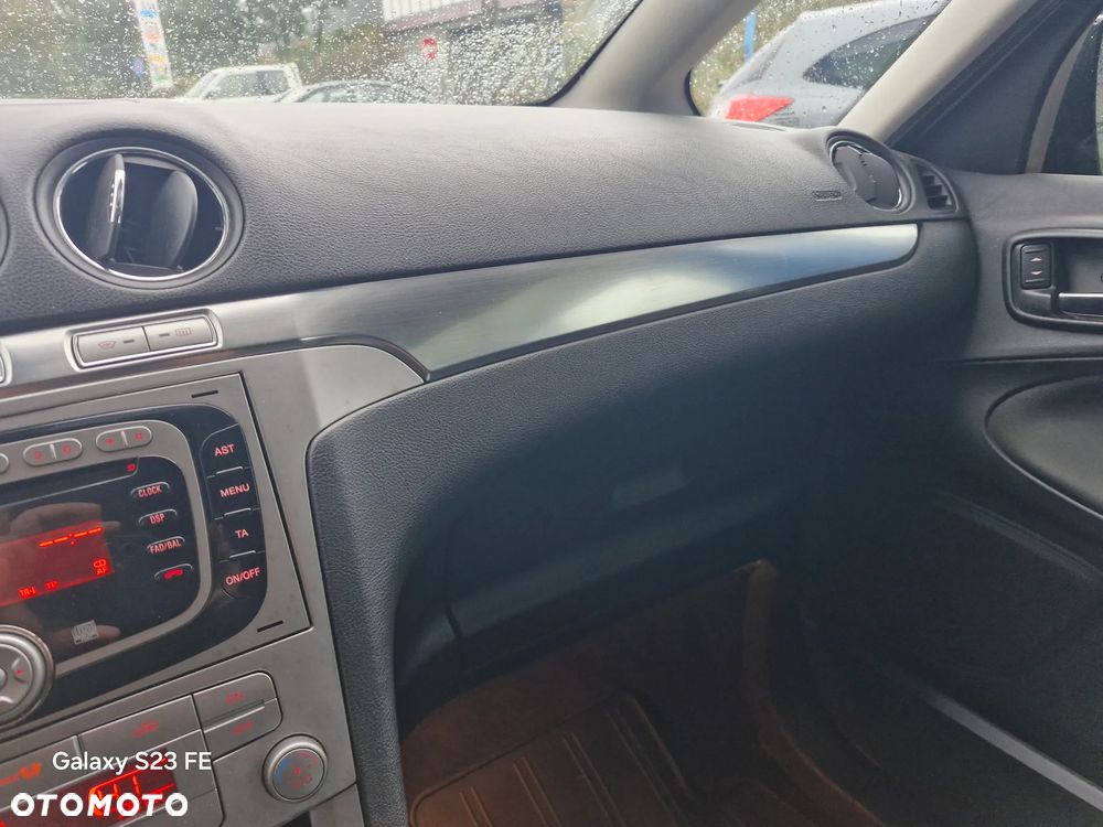 Ford S-Max 2.0 TDCi Trend - 25