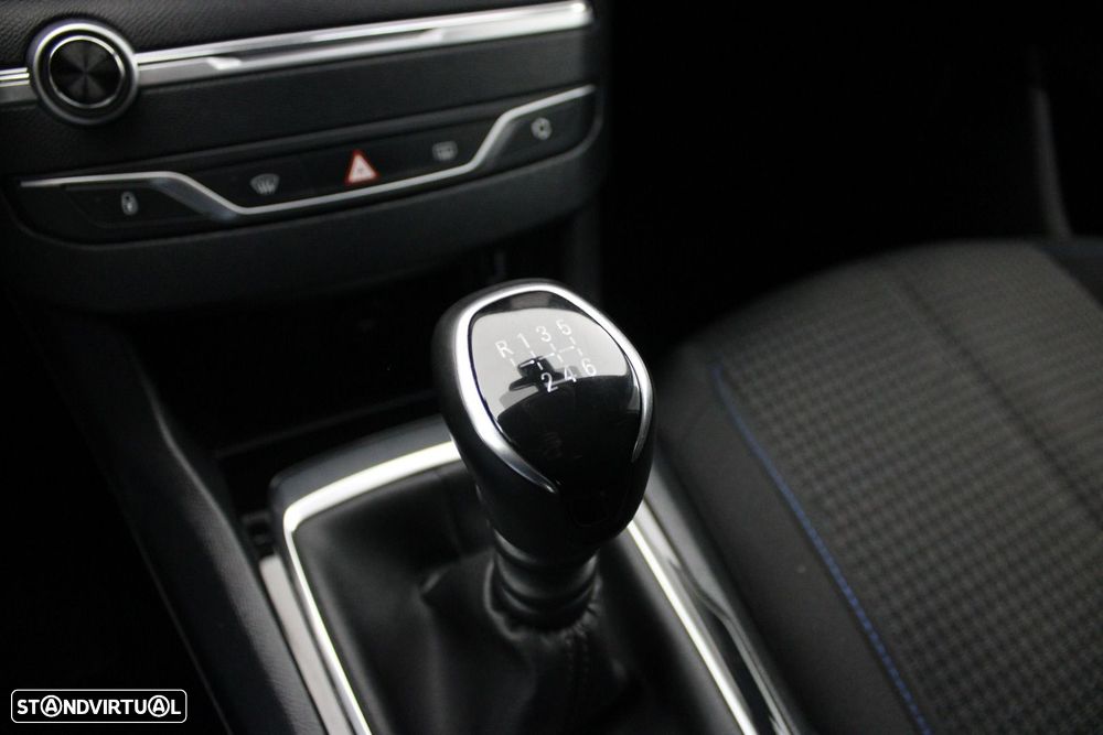 Peugeot 308 1.2 PureTech Style - 20
