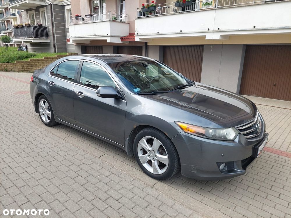Honda Accord 2.0 Elegance - 1