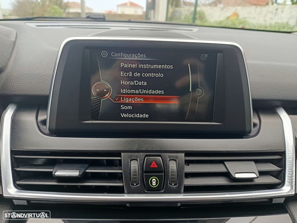 BMW 218 Active Tourer - 23