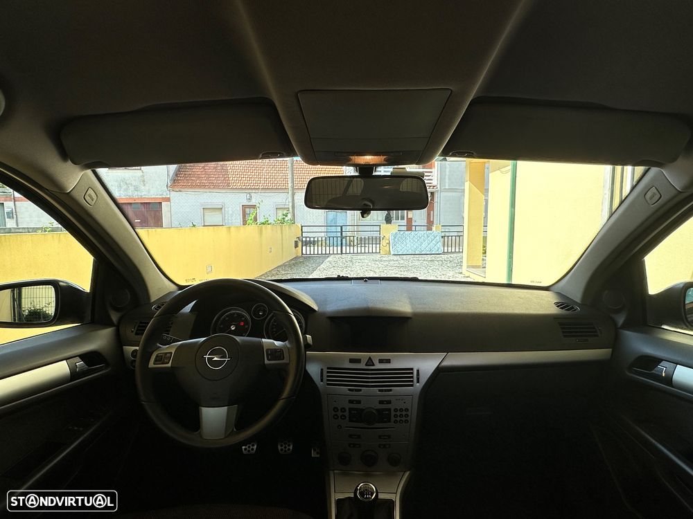 Opel Astra - 4