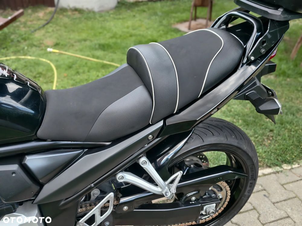 Suzuki Bandit - 24