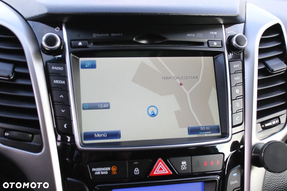 Hyundai i30 blue Kombi 1.6 GDi Style - 30