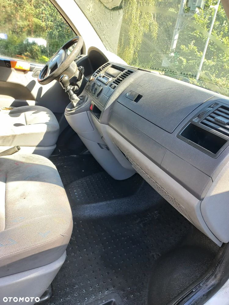 Volkswagen T 5 - 6