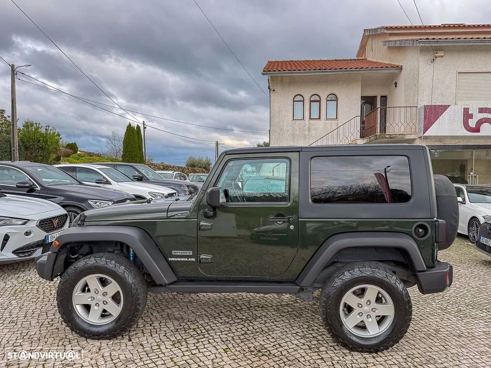 Jeep Wrangler - 4