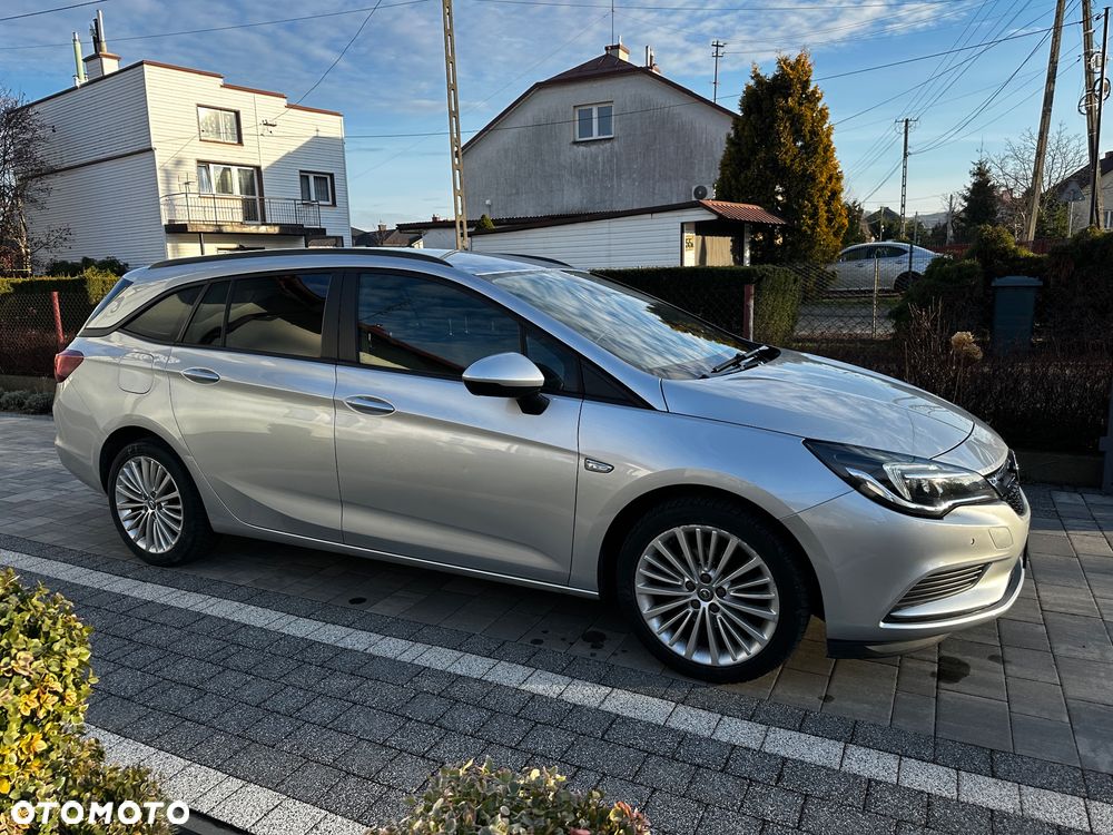 Opel Astra 1.6 CDTI DPF ecoFLEX TourerStart/Stop Edition - 2