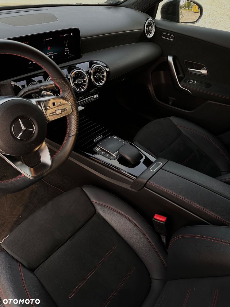 Mercedes-Benz Klasa A 200 AMG Line 7G-DCT - 17