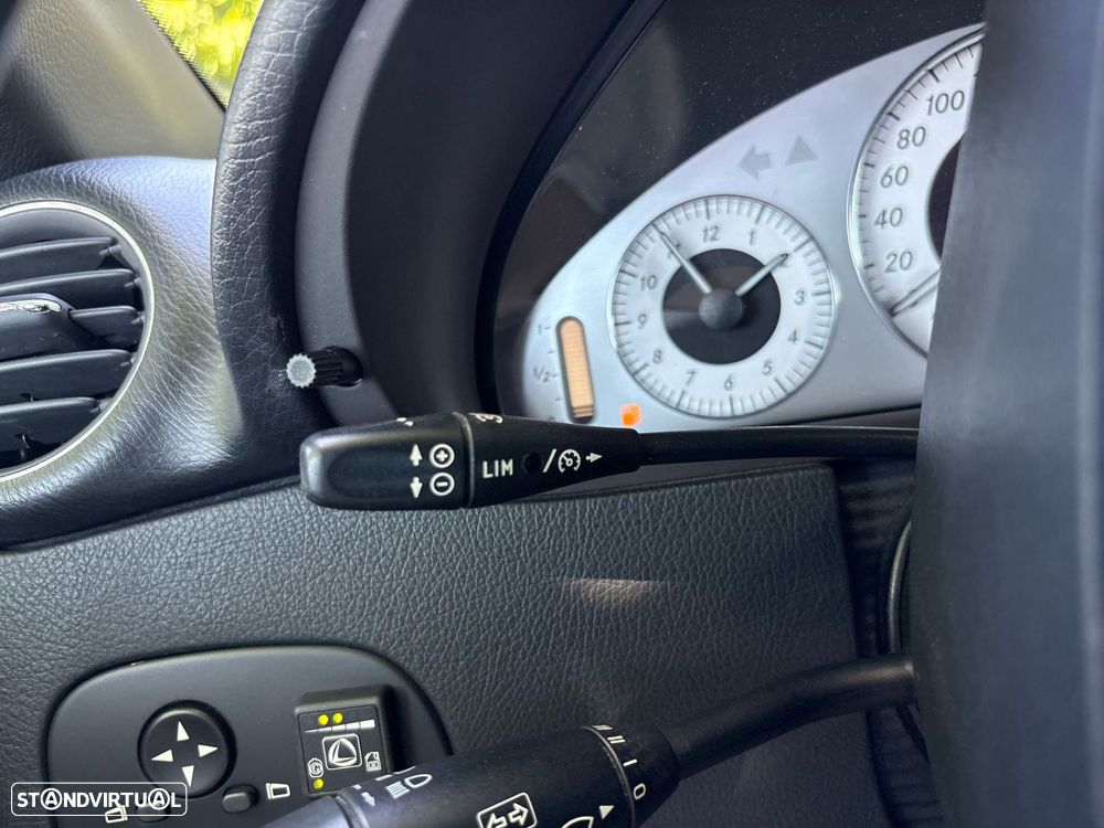 Mercedes-Benz CLK 200 K Avantgarde Aut. - 15