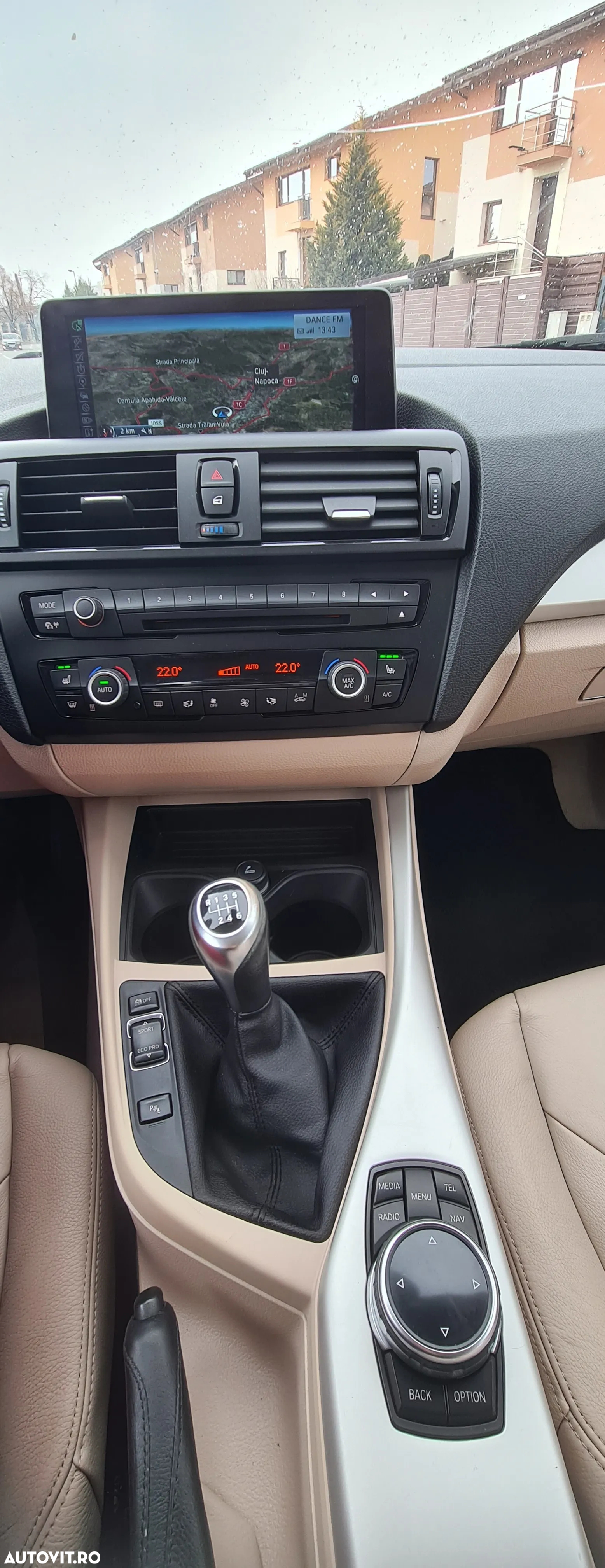 BMW Seria 1 116d EfficientDynamics Edition Sport Line - 32
