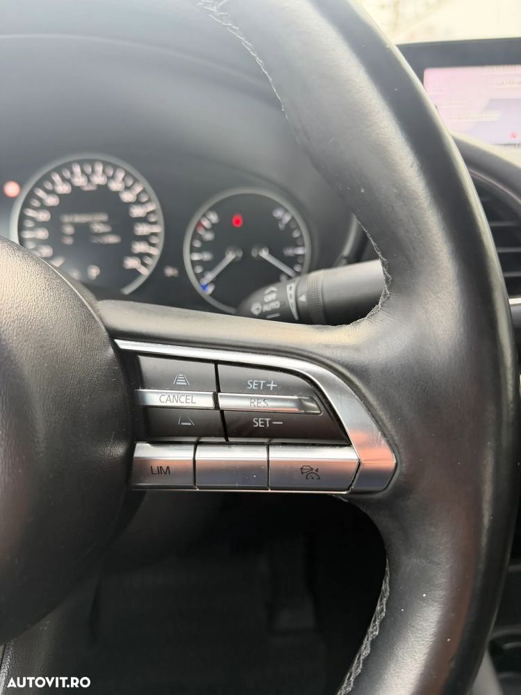 Mazda 3 G122 AT Plus - 14