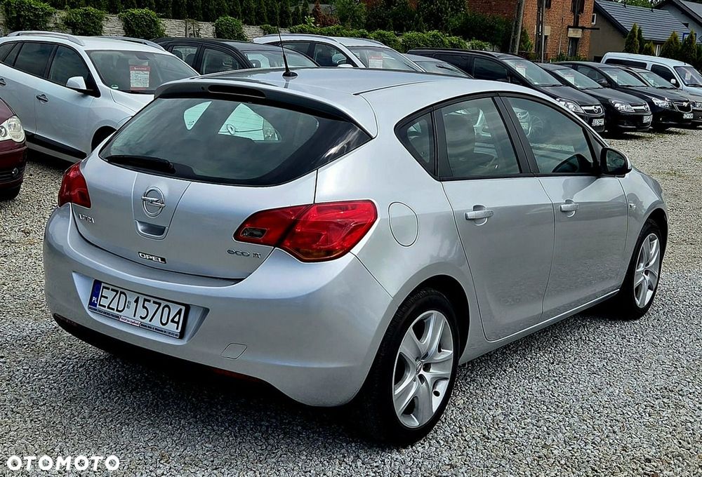 Opel Astra - 31