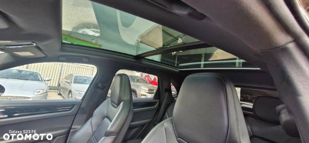 Porsche Cayenne E-Hybrid - 30