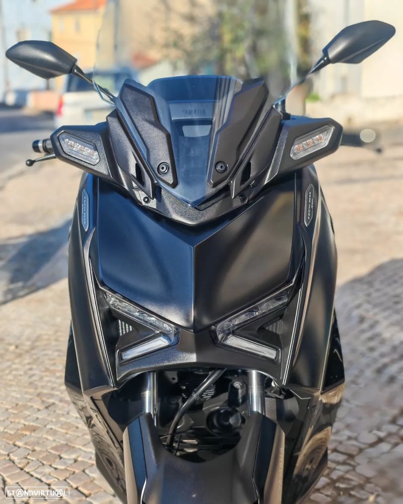 Yamaha X-Max Tech Max - 7