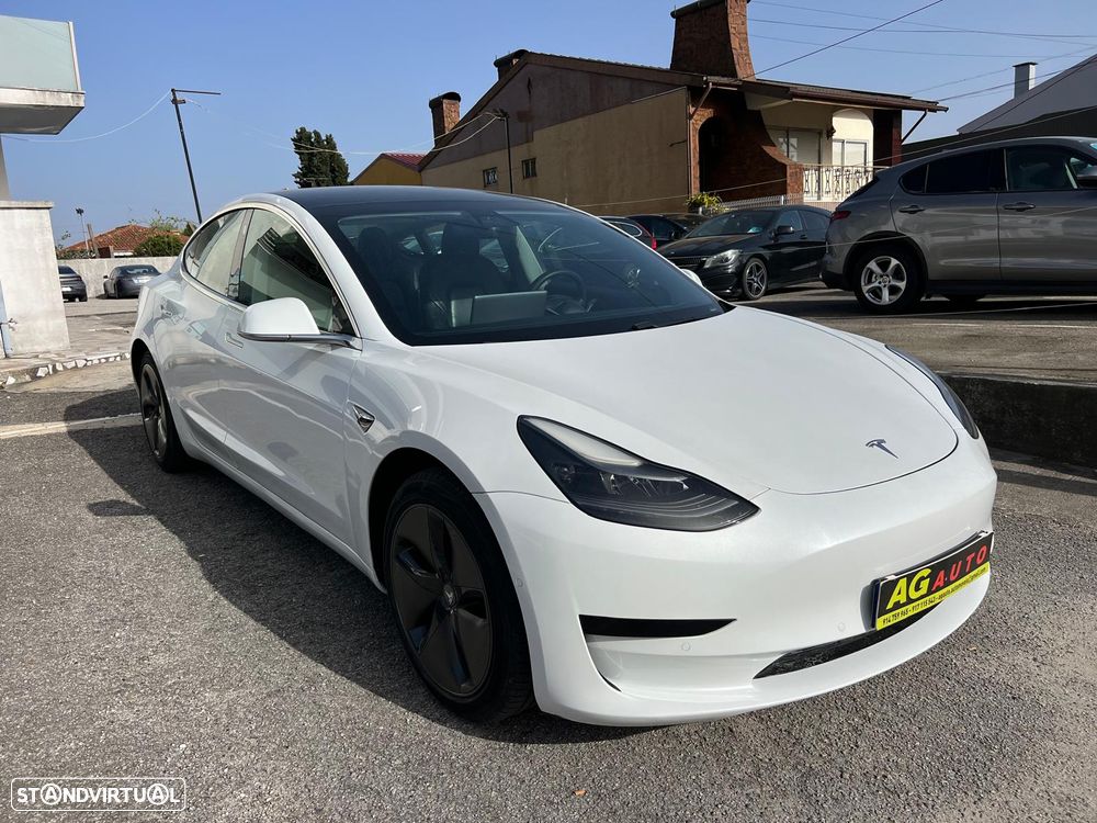 Tesla Model 3 Standard Range Plus RWD - 3