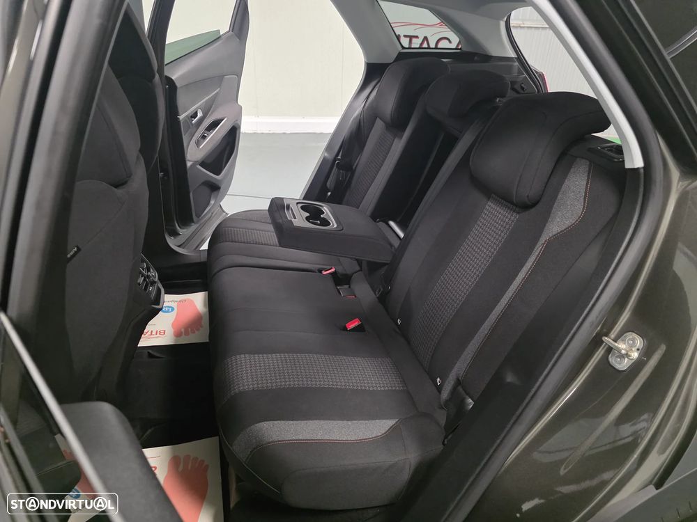 Peugeot 3008 1.5 BlueHDi Active - 37
