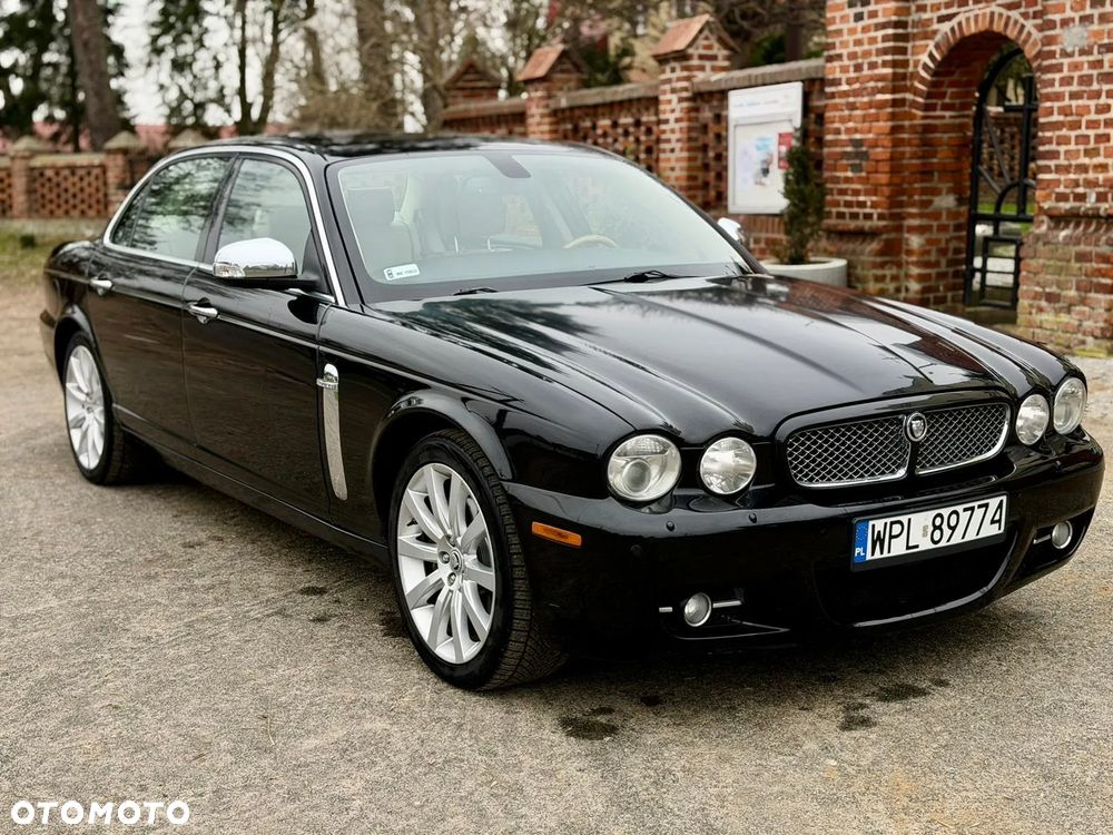 Jaguar XJ XJ8 4.2 Executive - 2
