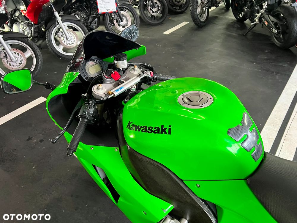 Kawasaki ZX - 18