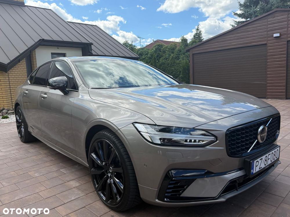 Volvo S90 - 2