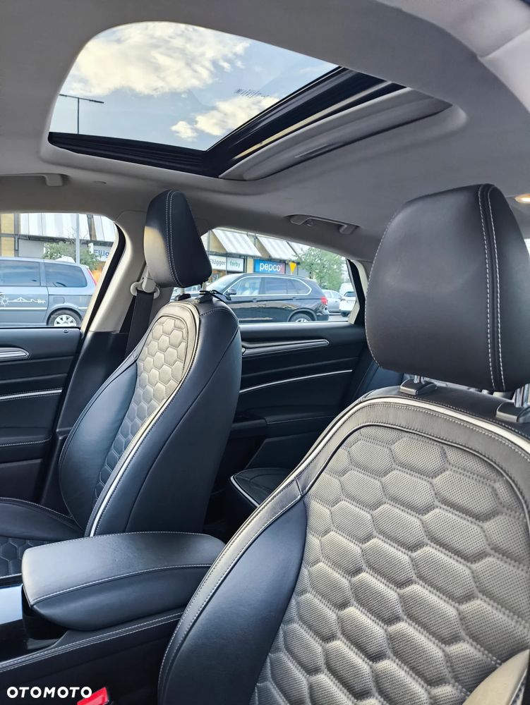 Ford Mondeo Vignale 2.0 Hybrid - 20