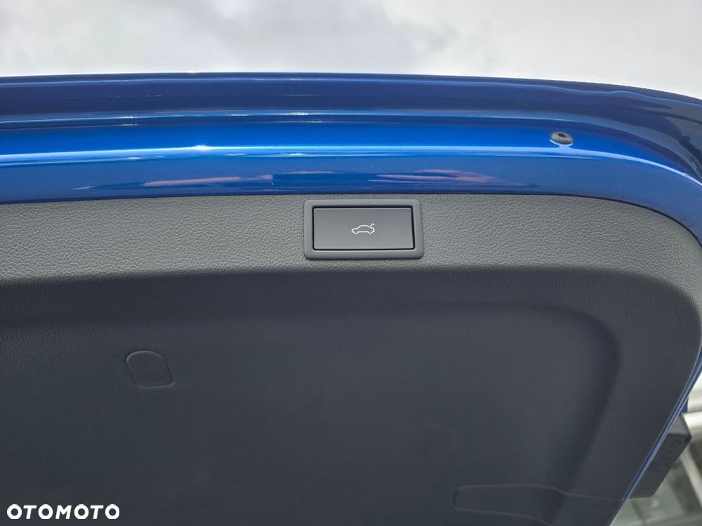 Skoda Octavia 1.5 TSI mHEV Selection DSG - 33