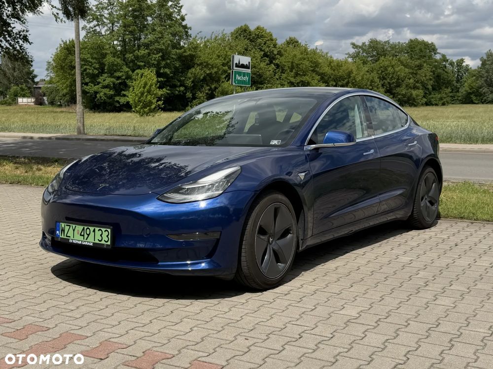 Tesla Model 3 Standard Range Plus - 1