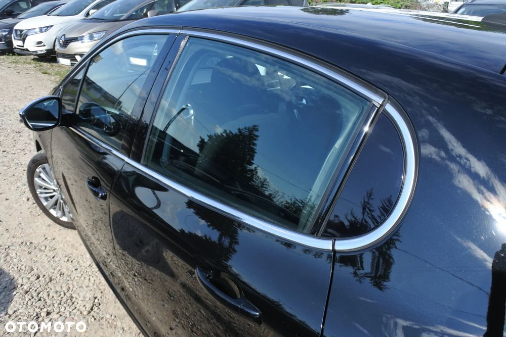 Peugeot 208 1.2 PureTech Allure S&S - 30