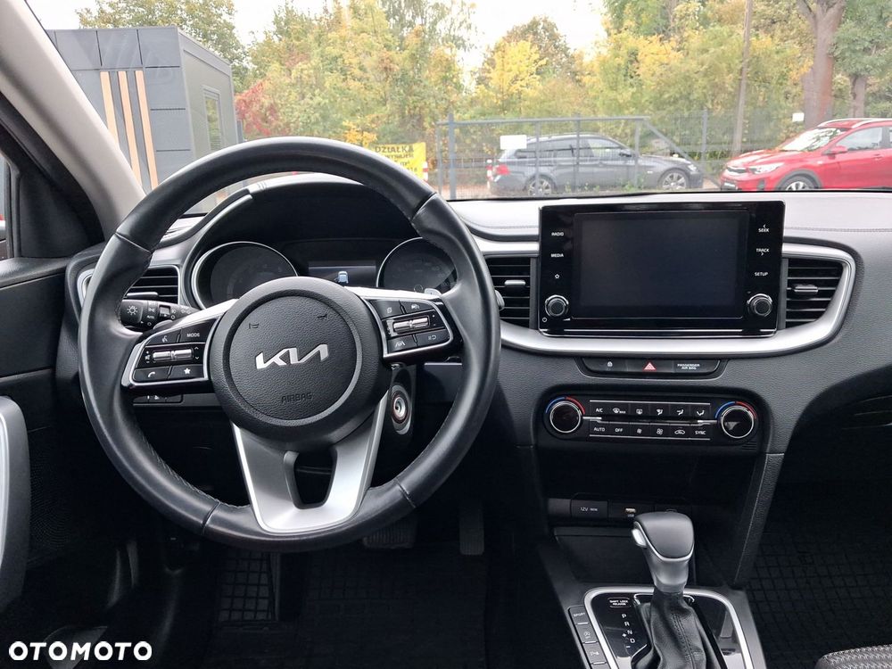 Kia XCeed 1.5 T-GDI M DCT - 13