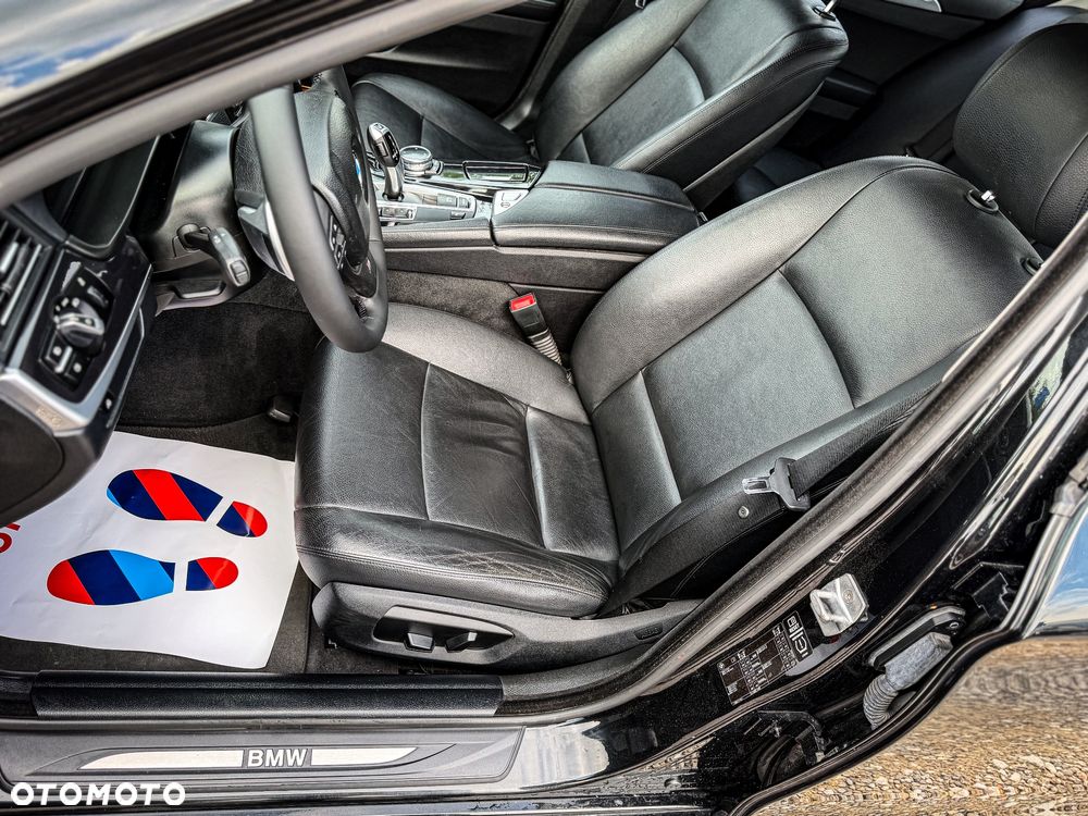BMW Seria 5 525d Modern Line - 30