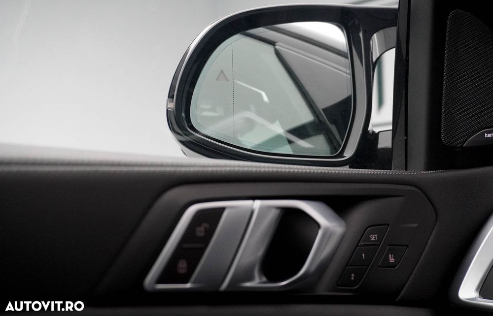 BMW X5 M M60i xDrive AT MHEV - 25