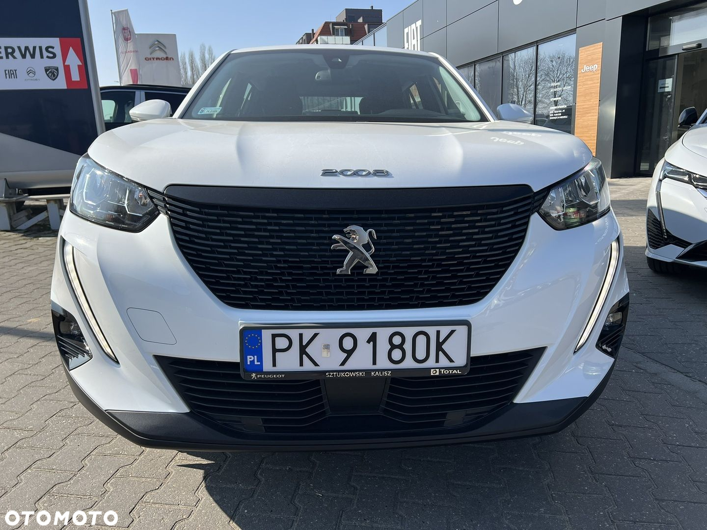 Peugeot 2008 1.2 PureTech Active Pack S&S EAT8 - 7