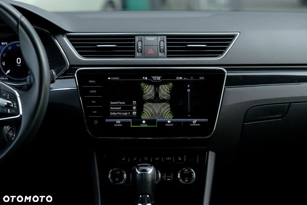 Skoda Superb 2.0 TSI L&K DSG - 25