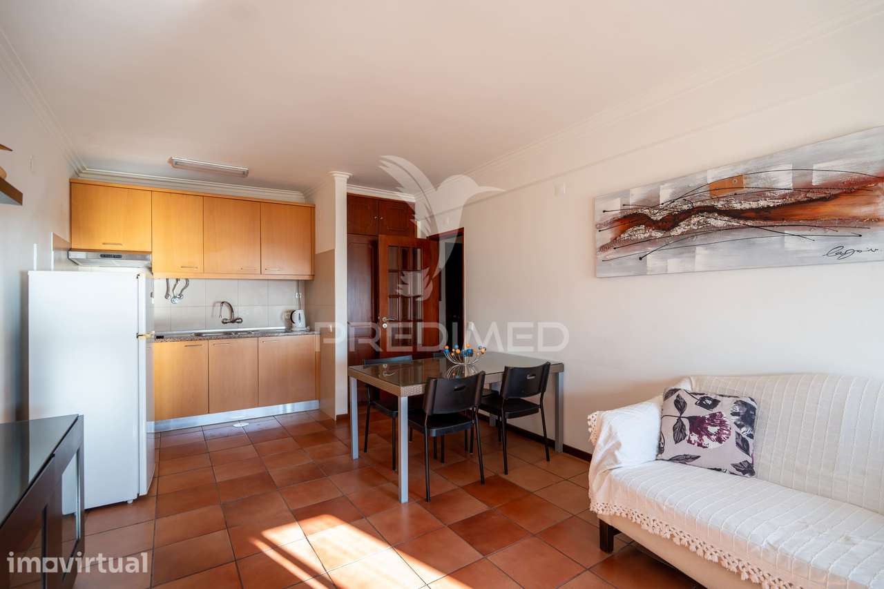 Apartamento T2 na Marginal da Nazaré - Grande imagem: 4/19
