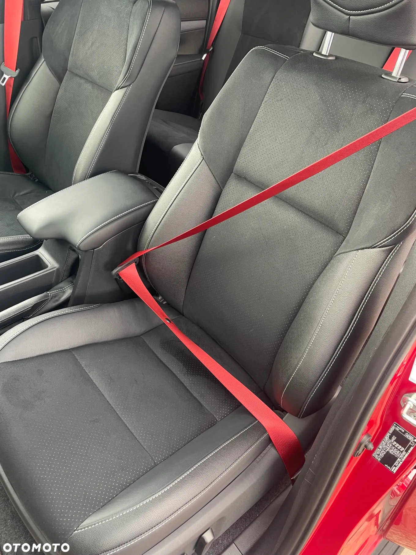 Toyota Hilux 2.8 D-4D Double Cab GR Sport II 4x4 - 7