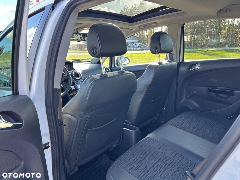 Opel Corsa 1.4 16V Energy - 17