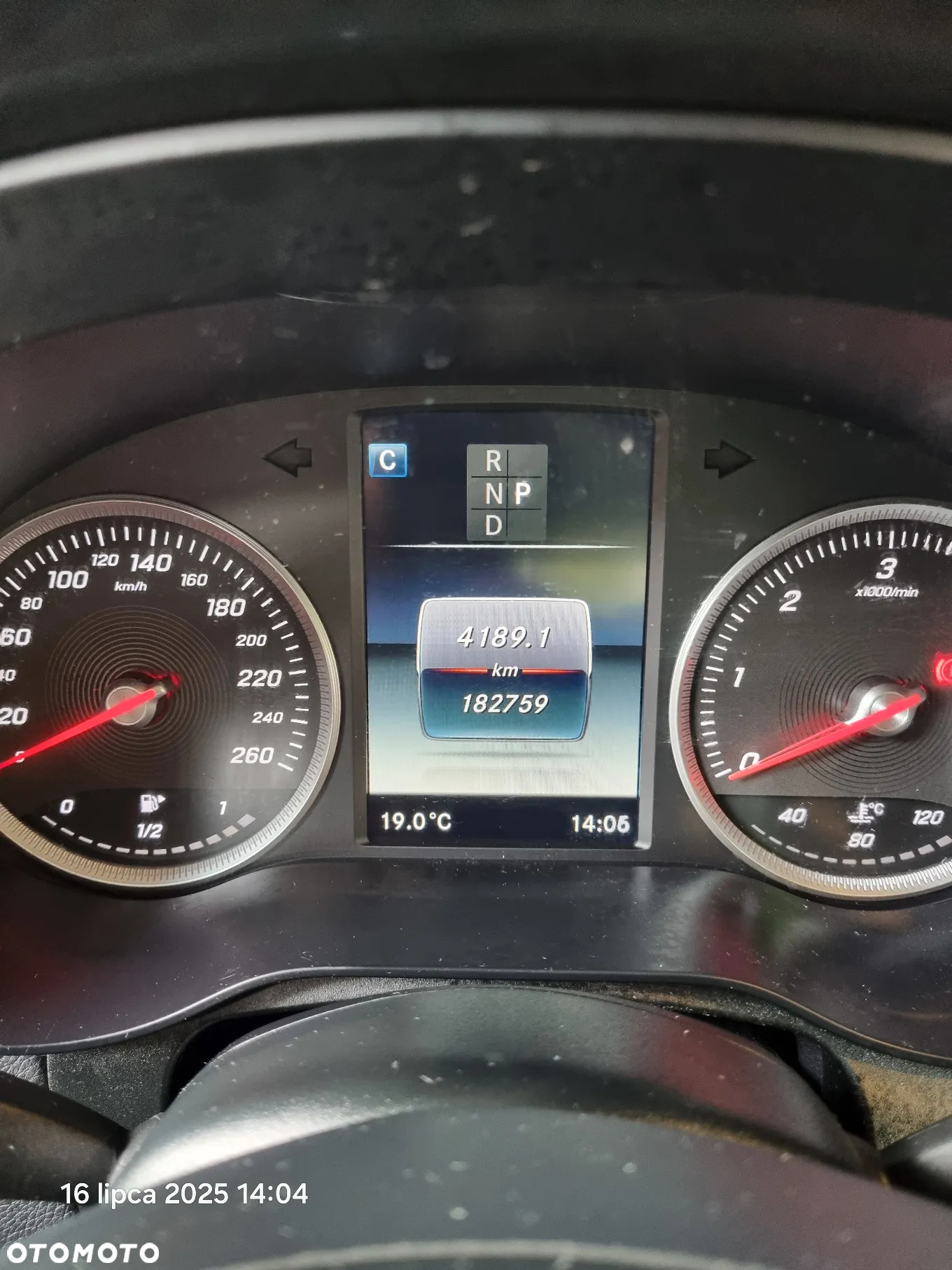 Mercedes-Benz GLC 220 d 4-Matic - 10
