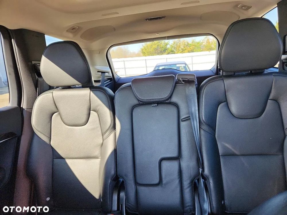 Volvo XC 90 T6 AWD Geartronic Momentum - 8