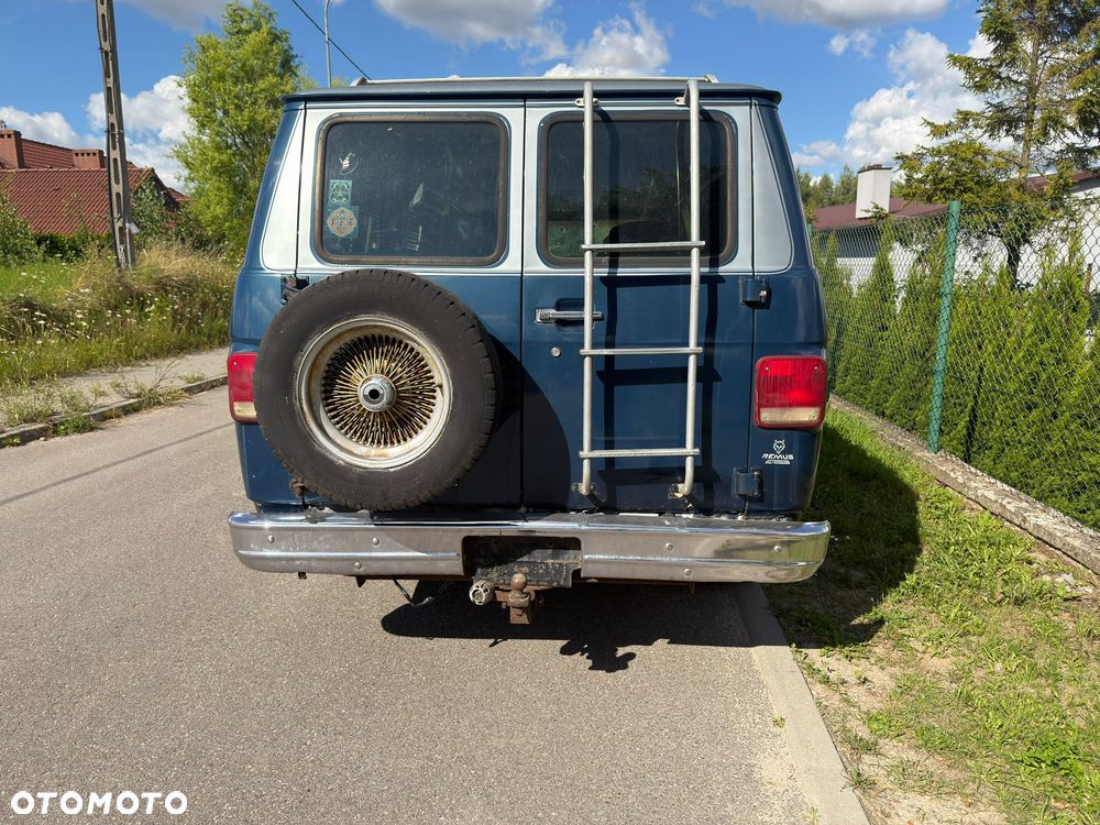 Chevrolet C-20 - 8