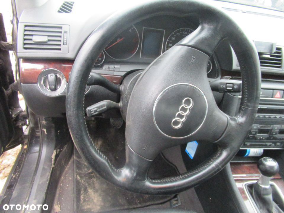 KIEROWNICA AUDI A4 B6 - 2
