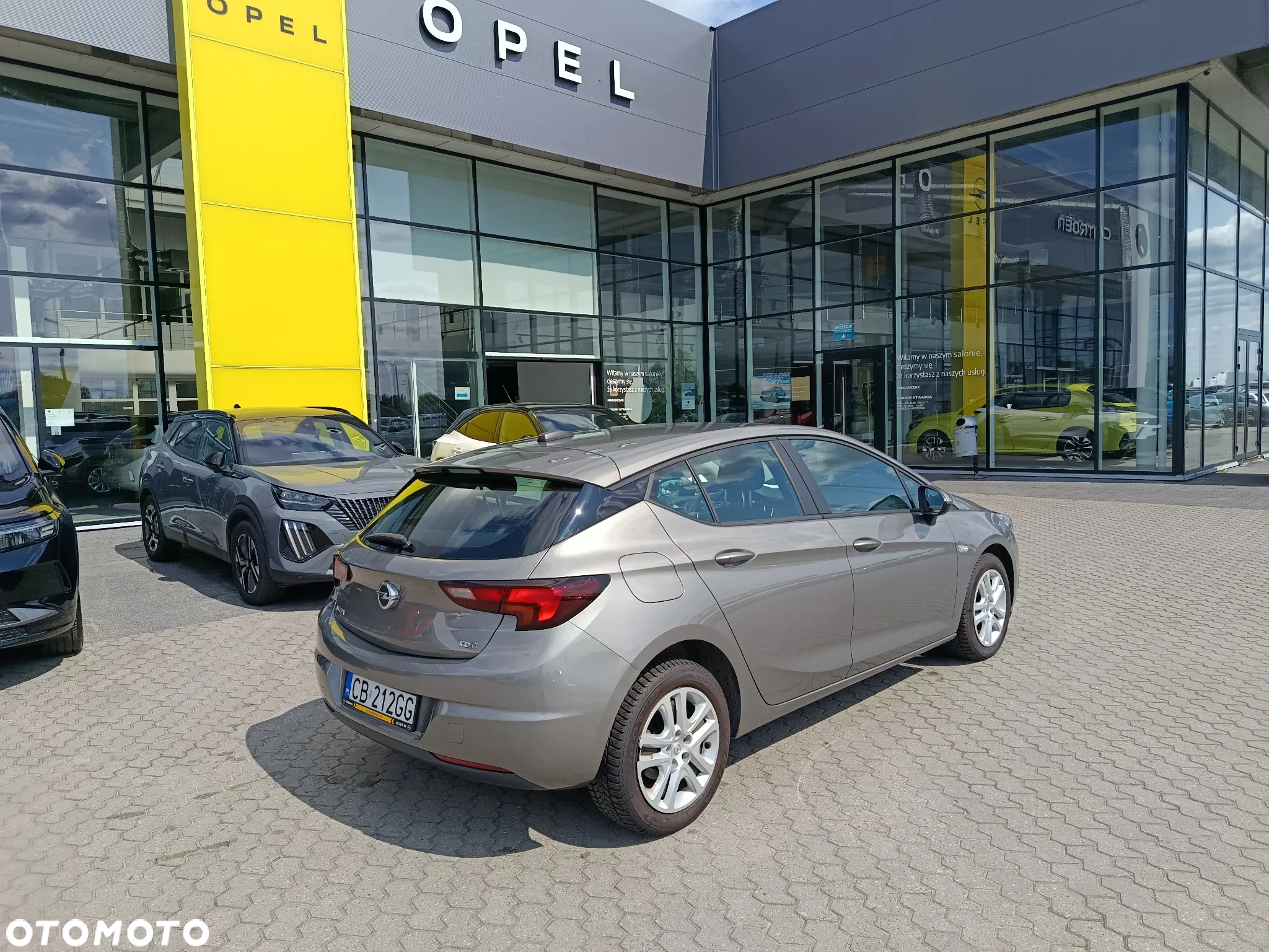 Opel Astra IV 1.6 CDTI Enjoy - 3