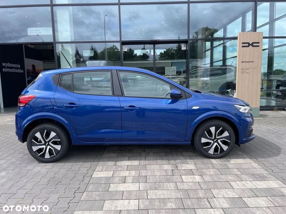 Dacia Sandero - 4