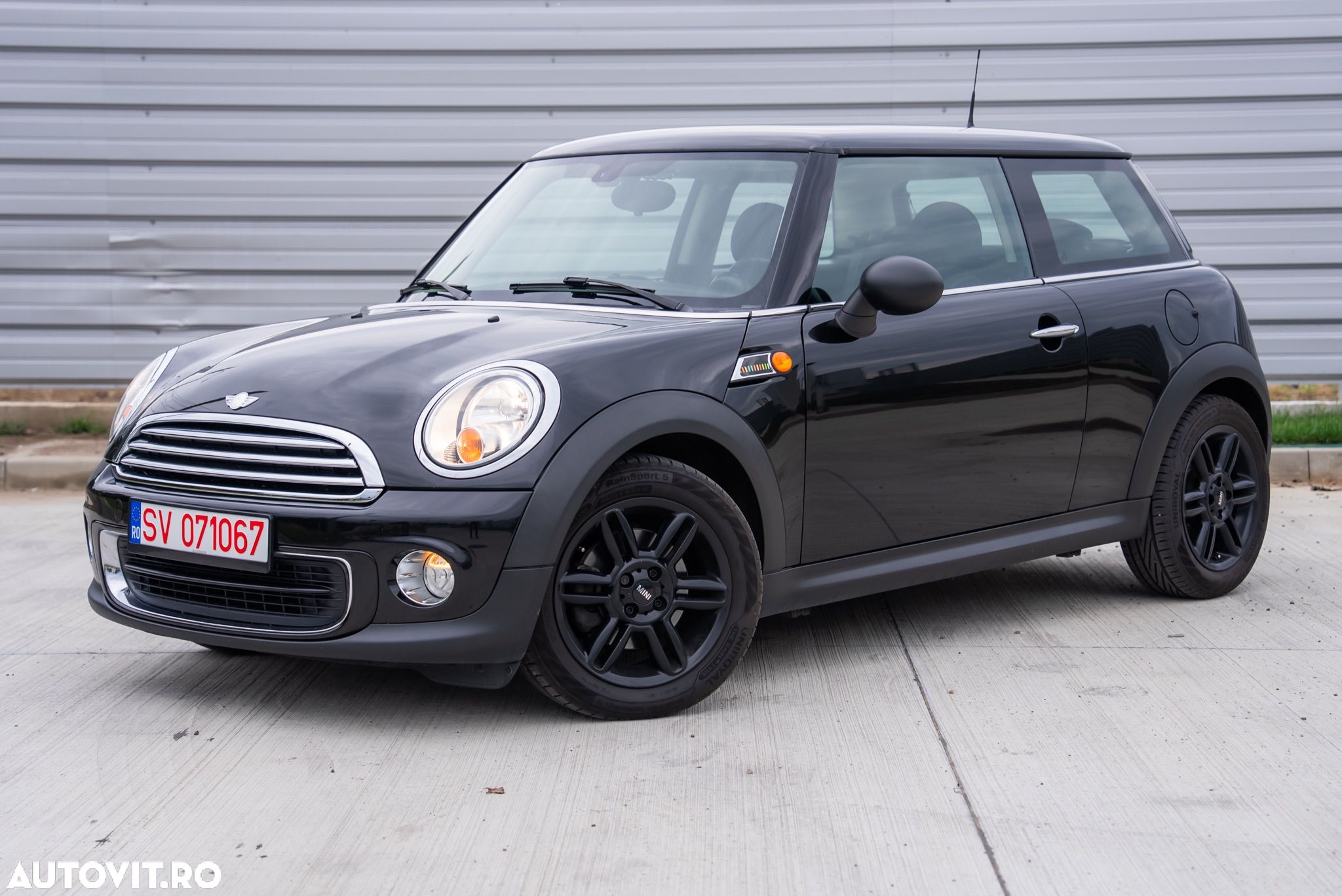 Mini ONE - 1