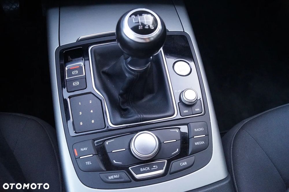 Audi A6 Avant 2.0 TDI ultra - 32