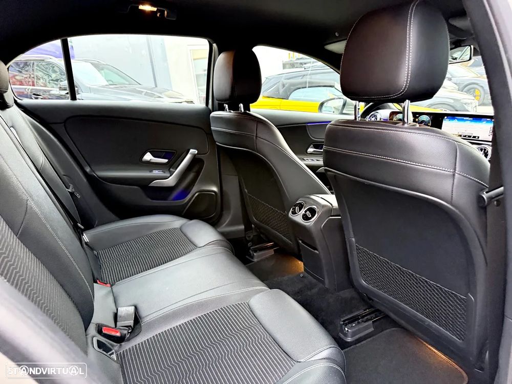 Mercedes-Benz A 200 d Aut. - 29