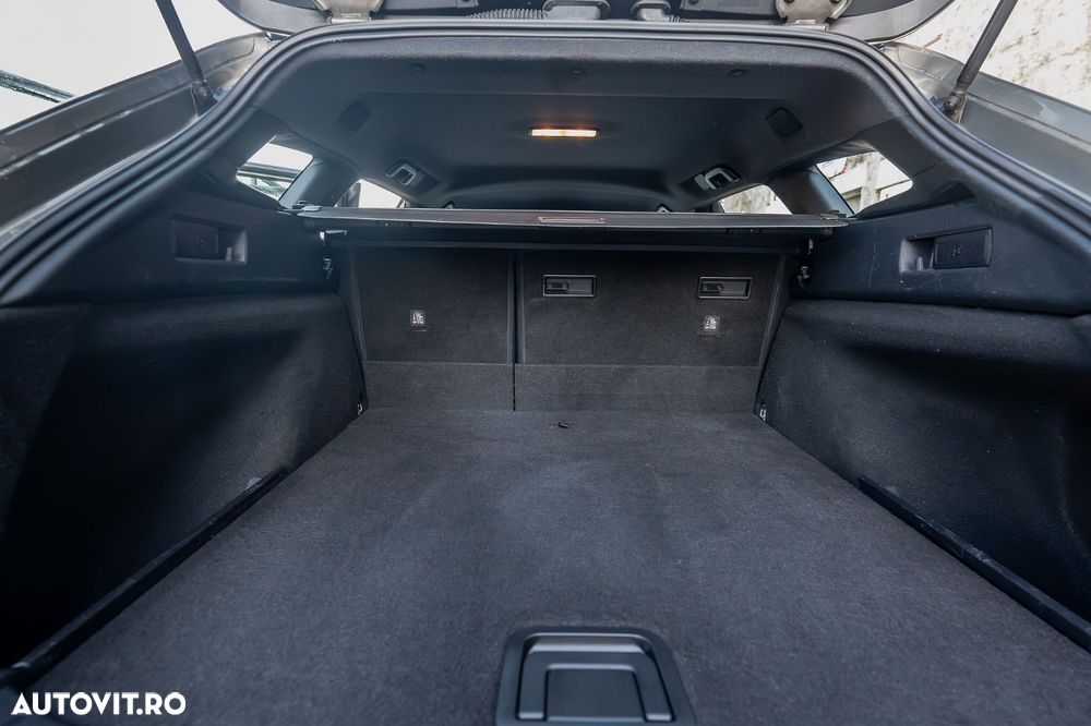 Toyota Corolla 1.8 HSD Exclusive - 21