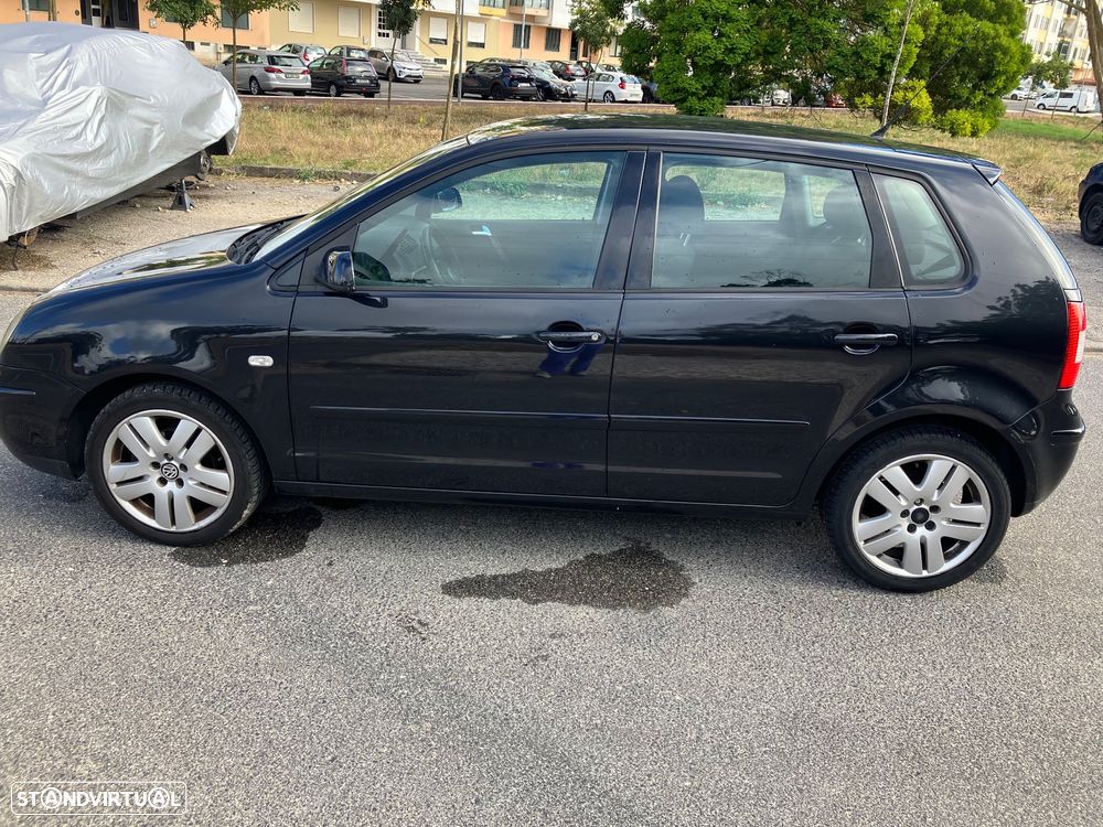 VW Polo 1.4 TDi Highline - 9