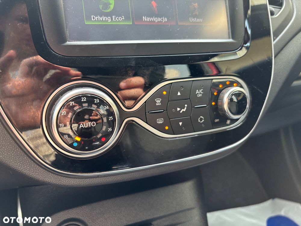 Renault Captur - 28