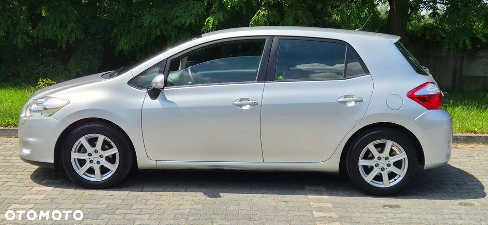 Toyota Auris 1.6 Valvematic Edition - 5